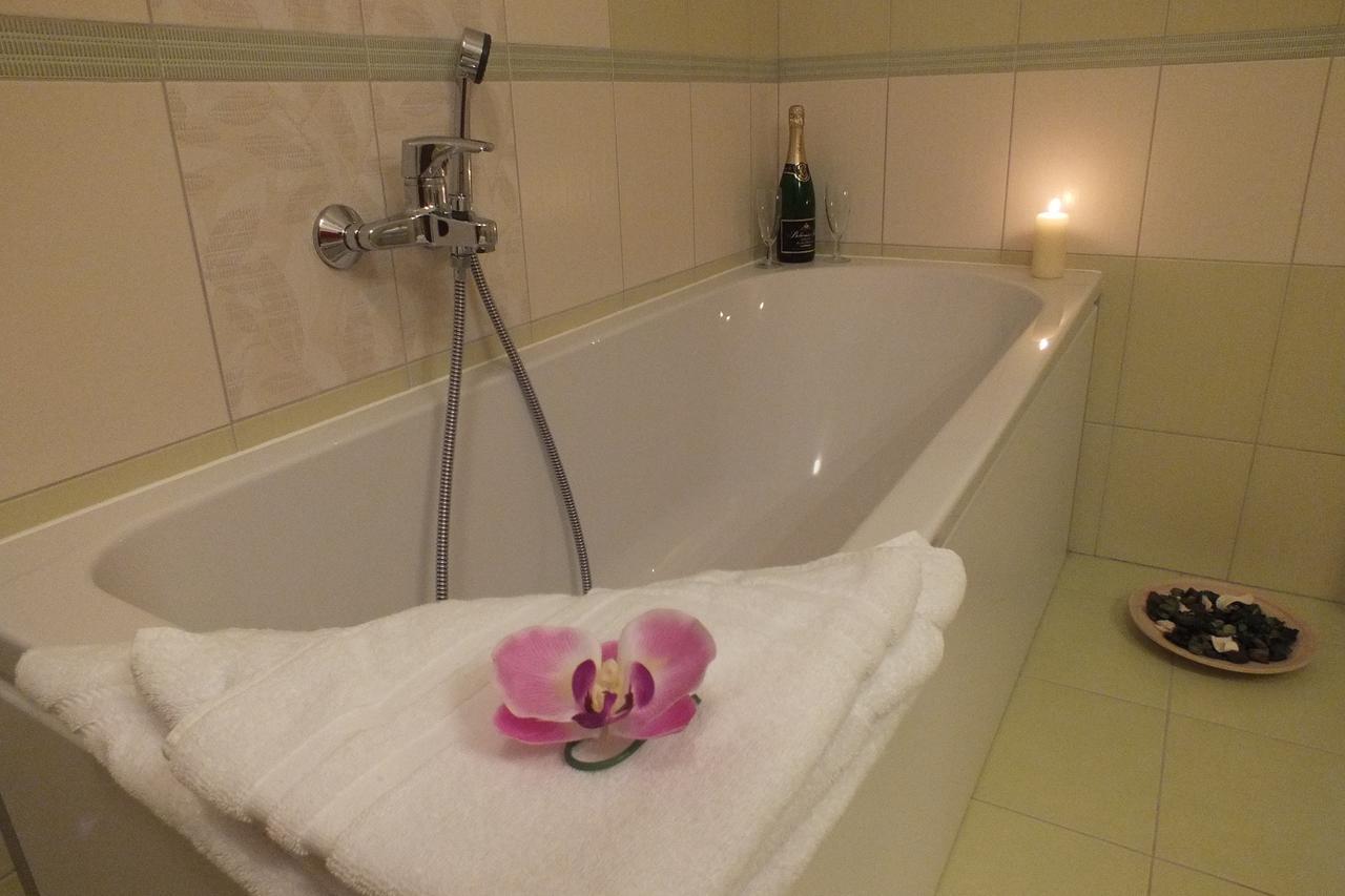 Hotel Golf Bitozeves 部屋 写真